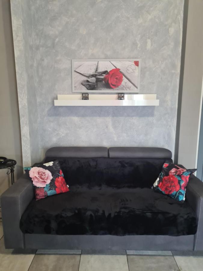 Petalo Rosso Apartment Pegognaga Luaran gambar