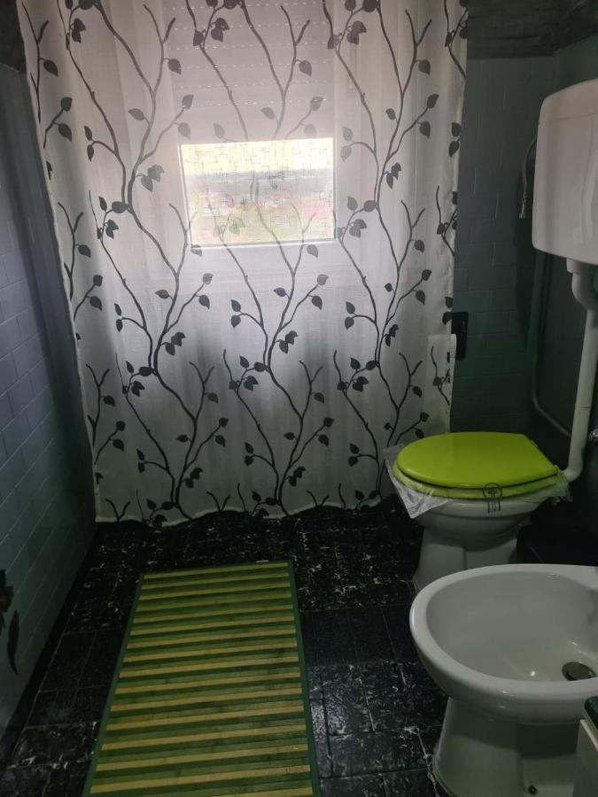 Petalo Rosso Apartment Pegognaga Luaran gambar